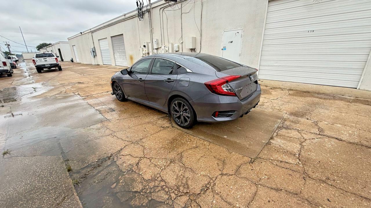 2019 Honda Civic Sport - Image 3