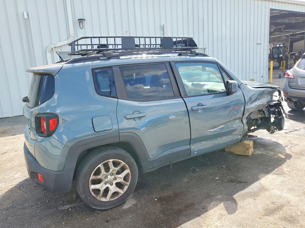 2016 Jeep Renegade Latitude - Фото 3