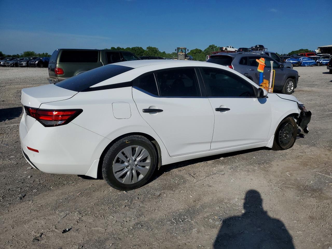 2025 Nissan Sentra S - Фото 3
