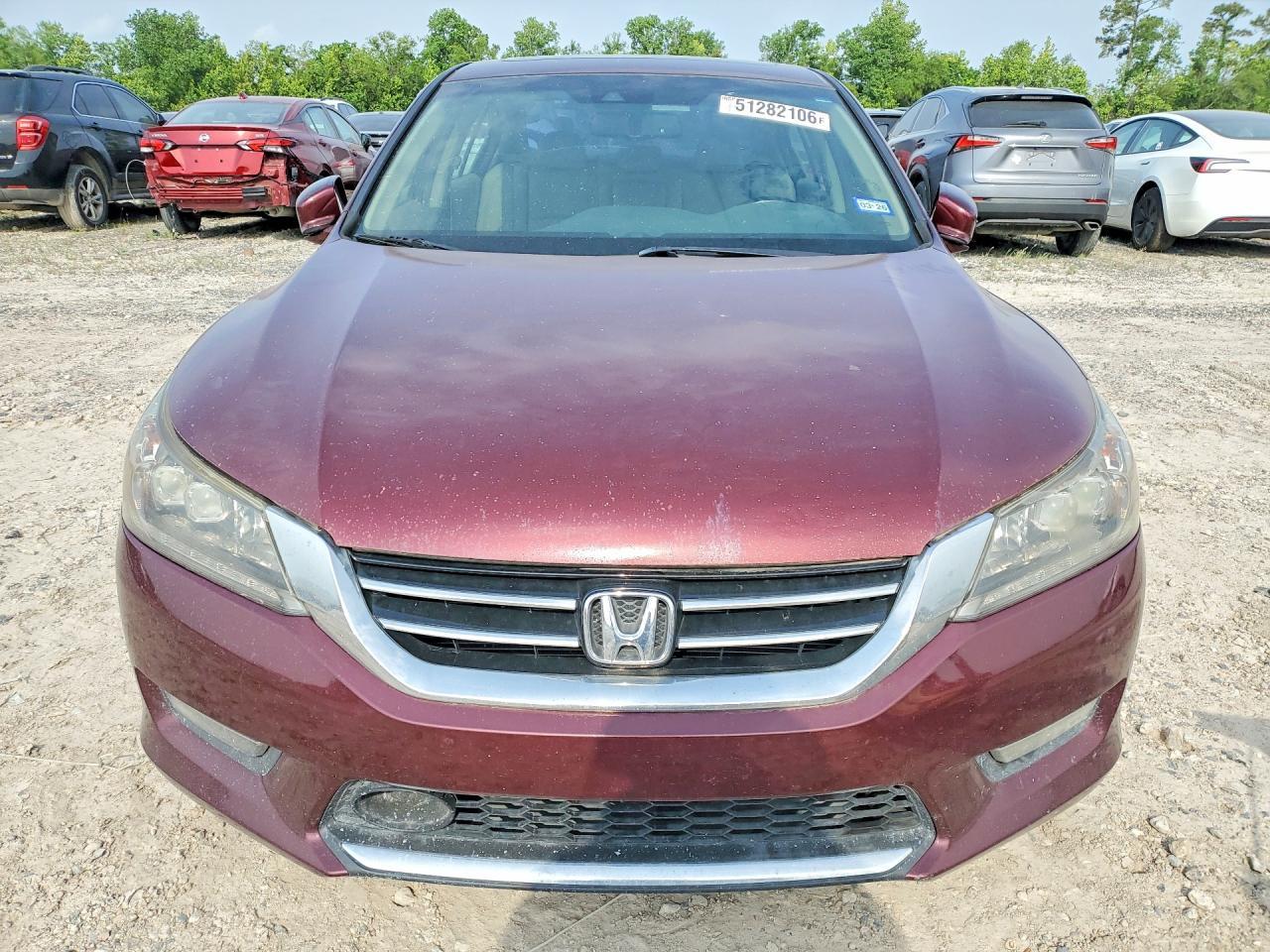 2014 Honda Accord Touring - Image 5