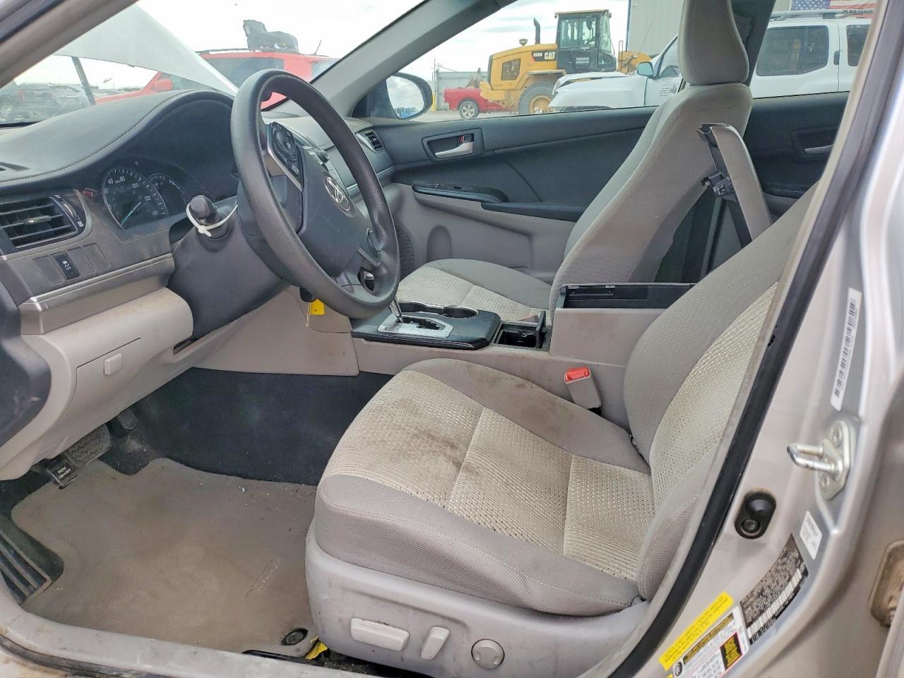 2012 Toyota Camry Le - Фото 7