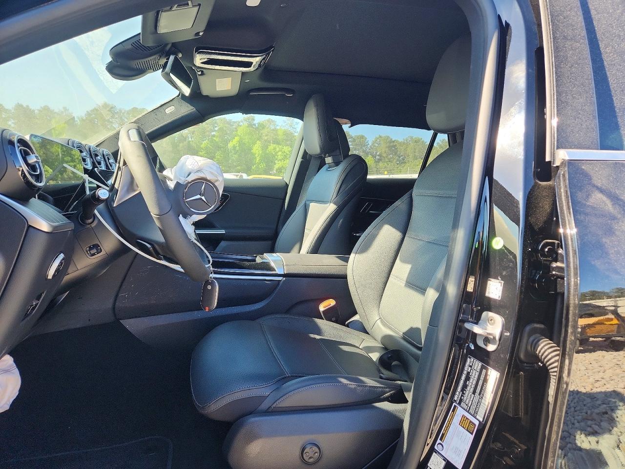 2026 Mercedes-Benz Glc 300 - Image 7