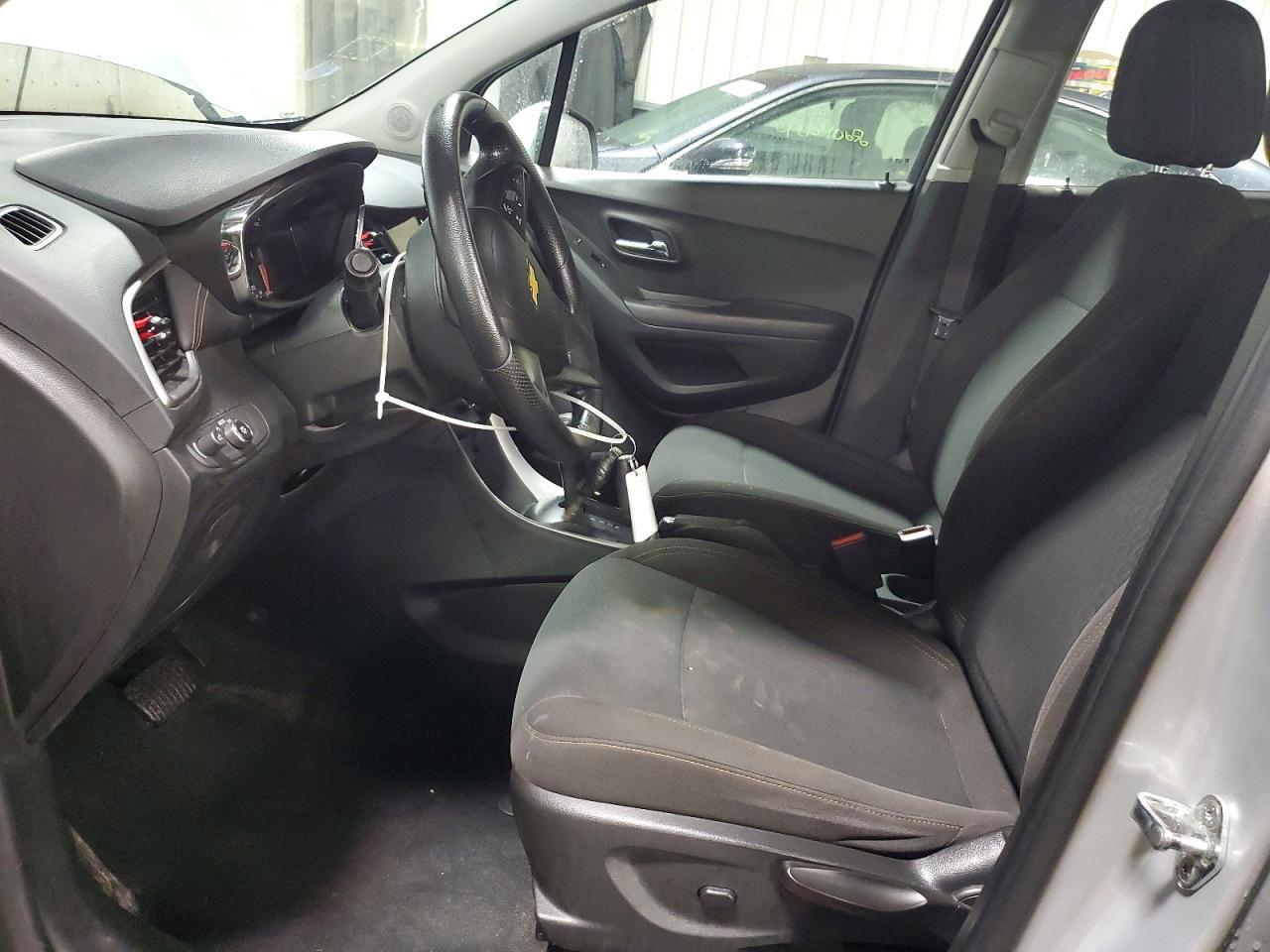 2018 Chevrolet Trax Ls - Image 7