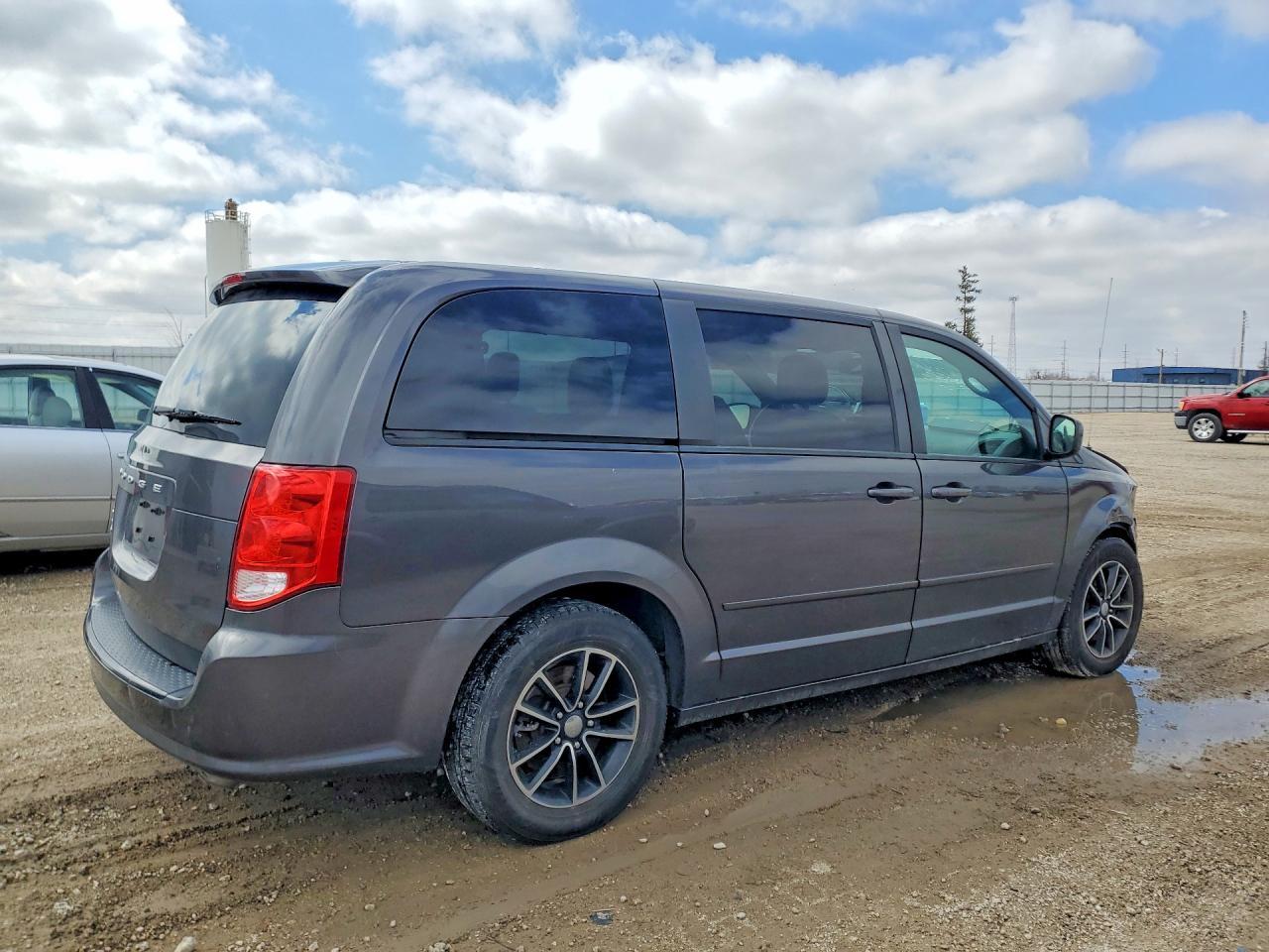 2017 Dodge Grand Caravan Sxt - Фото 3
