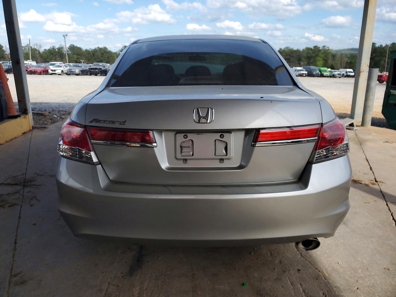 2012 Honda Accord Lx - Image 6