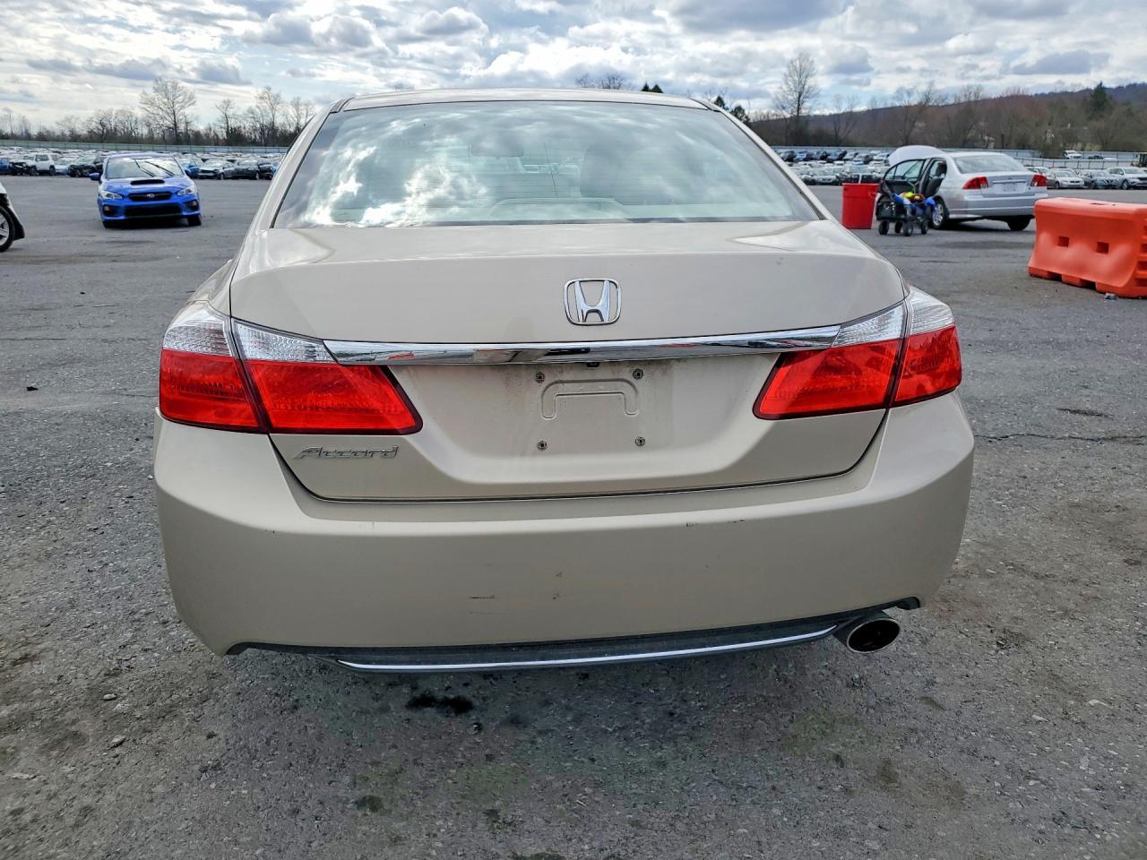 2015 Honda Accord Lx - Фото 6