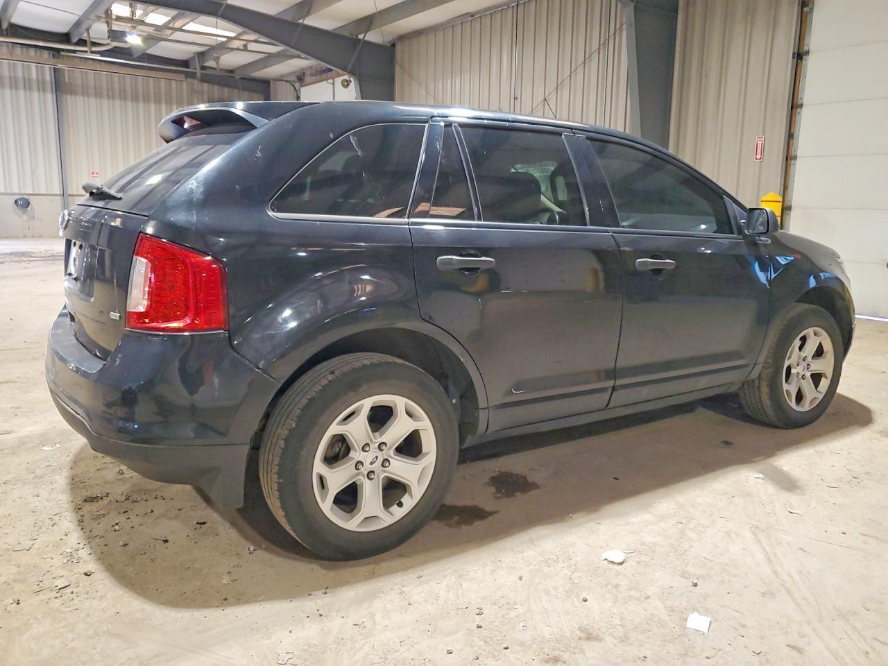 2013 Ford Edge Se - Фото 3