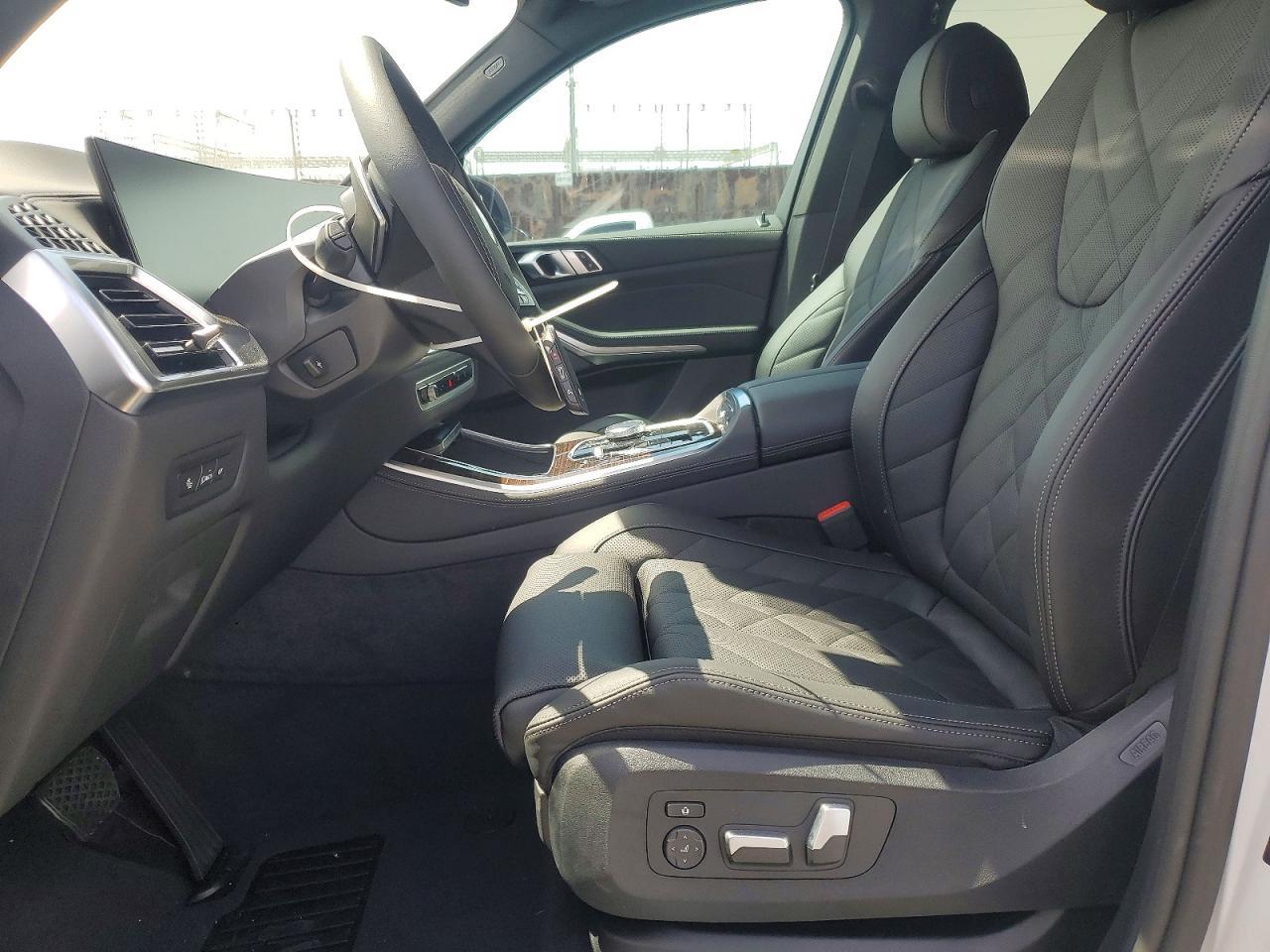 2026 BMW X5 xDrive40I - Фото 7