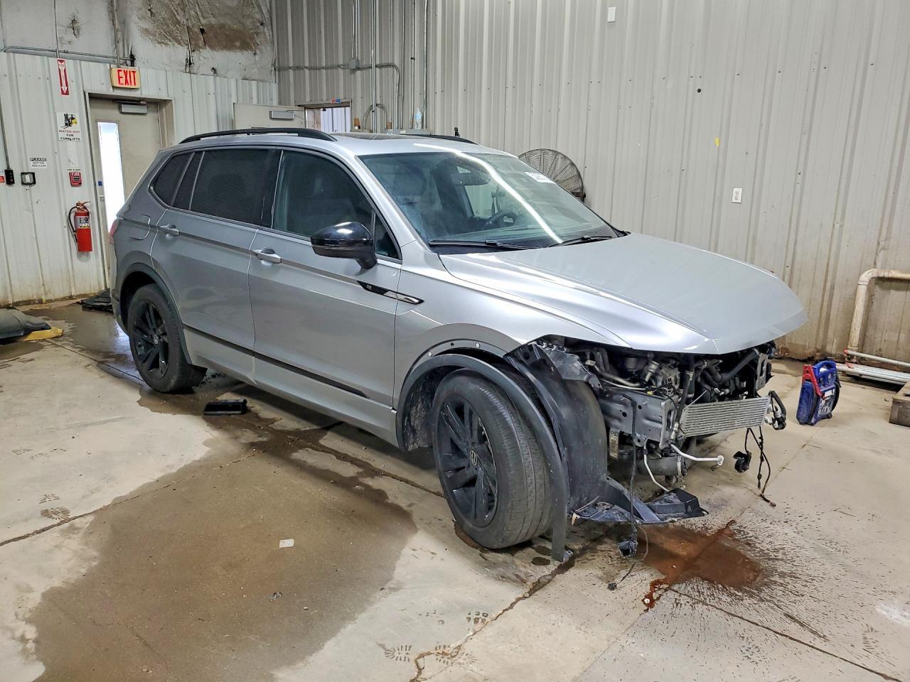 2024 Volkswagen Tiguan Se R-Line Black - Фото 4