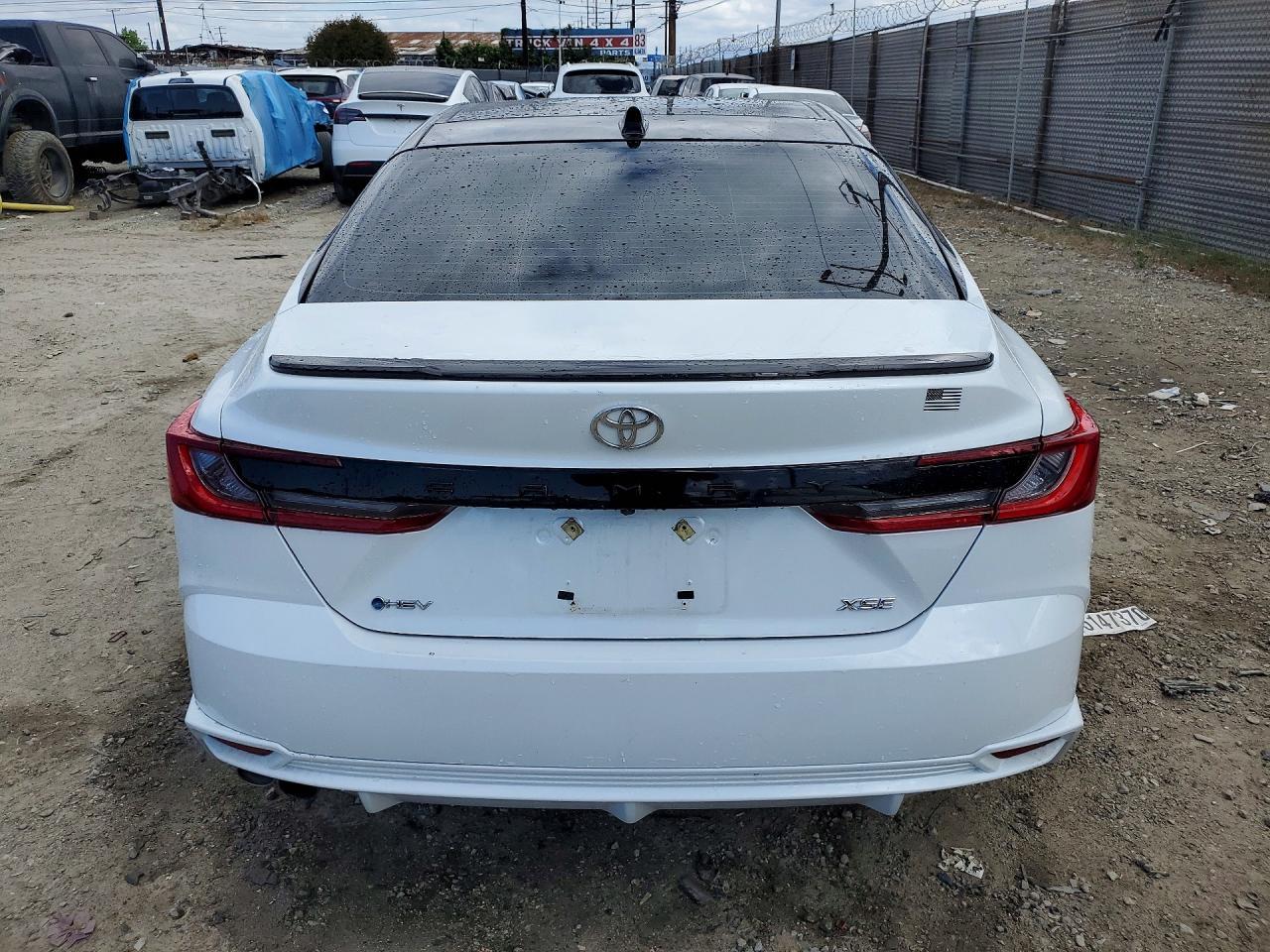2025 Toyota Camry Xse - Фото 6