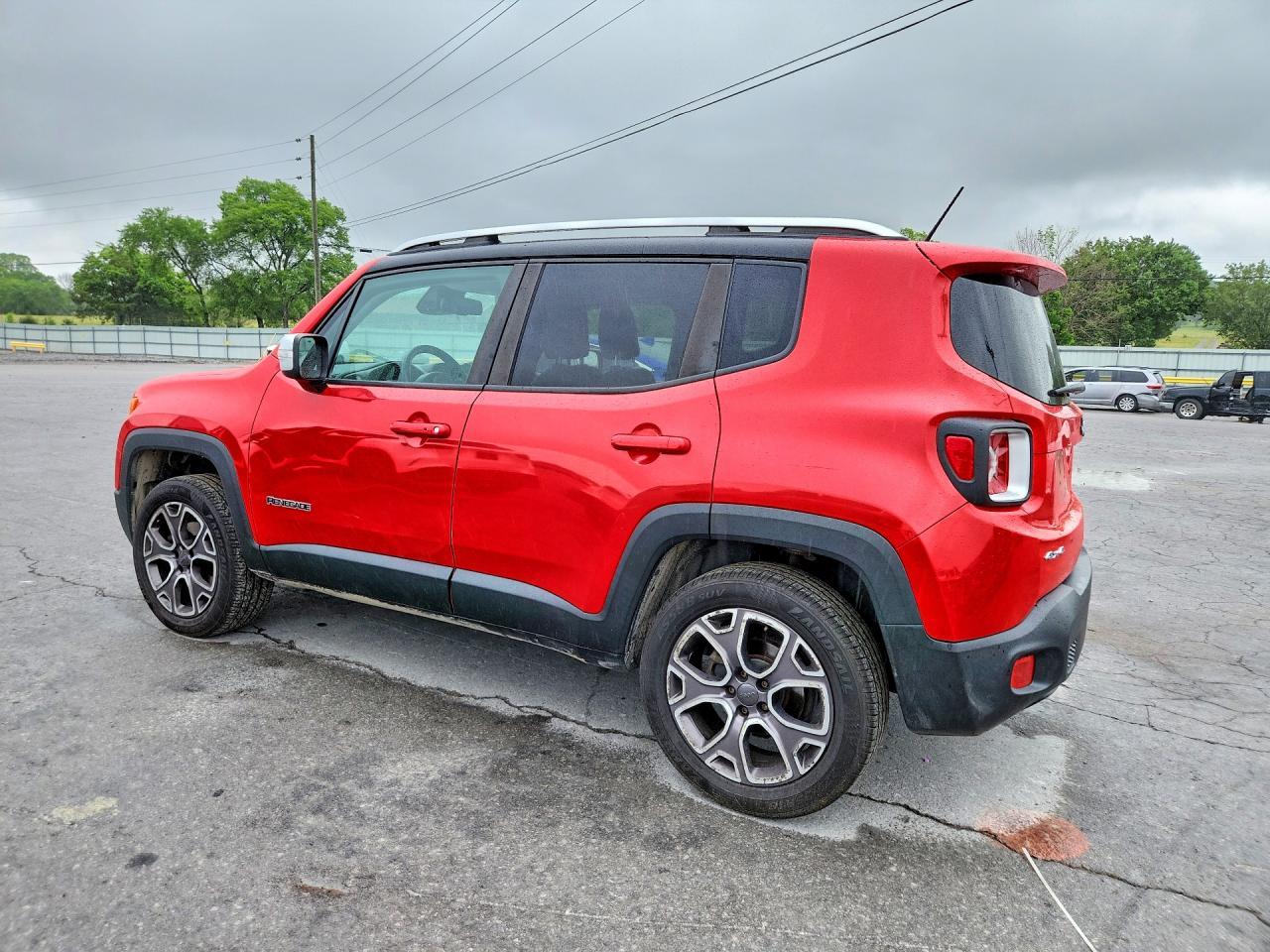 2015 Jeep Renegade Limited - Фото 2