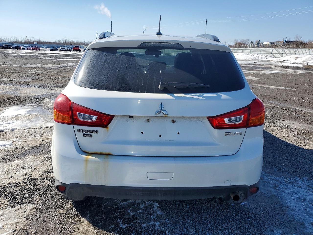 2016 Mitsubishi Rvr - Image 6
