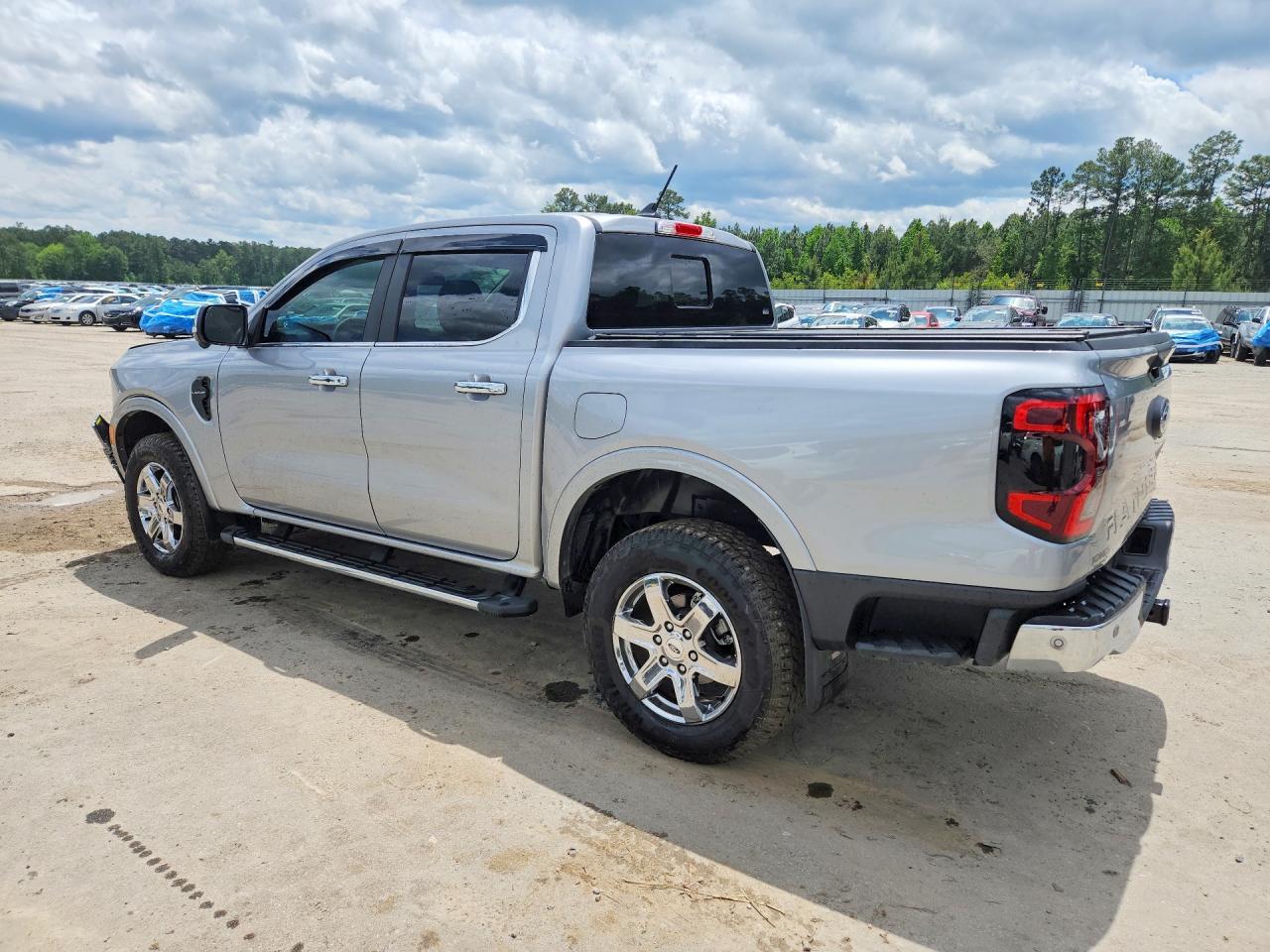 2024 Ford Ranger Lariat - Image 2
