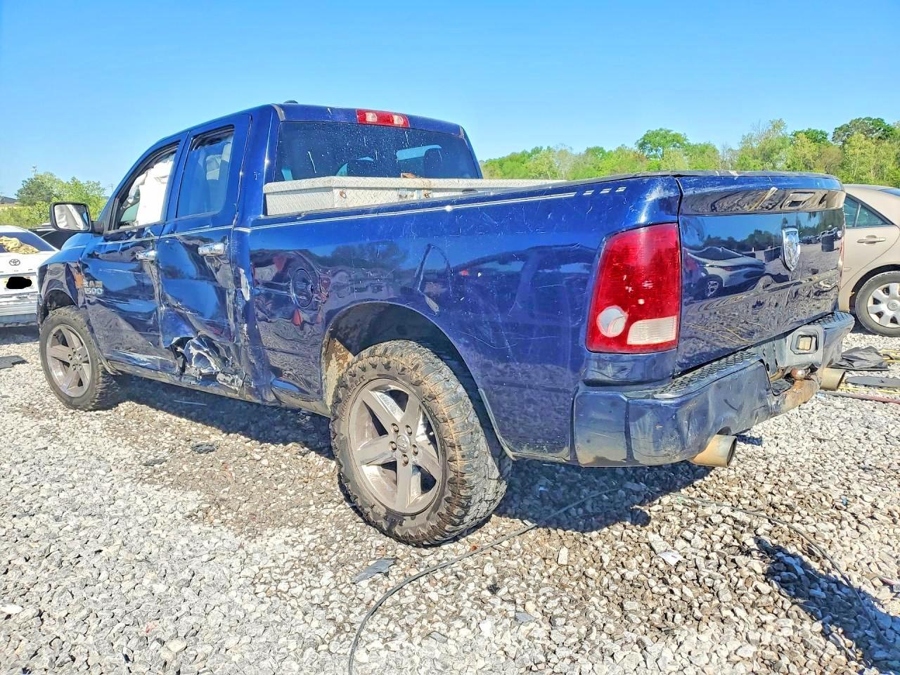 2015 Ram 1500 St - Фото 2