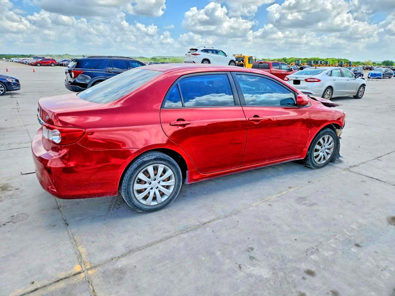 2012 Toyota Corolla Le - Фото 3