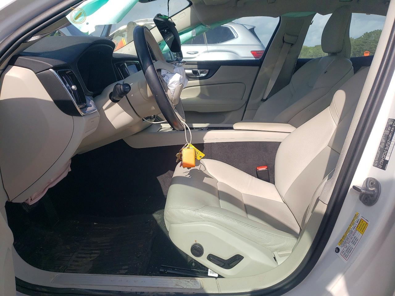 2024 Volvo S60 Core - Фото 7