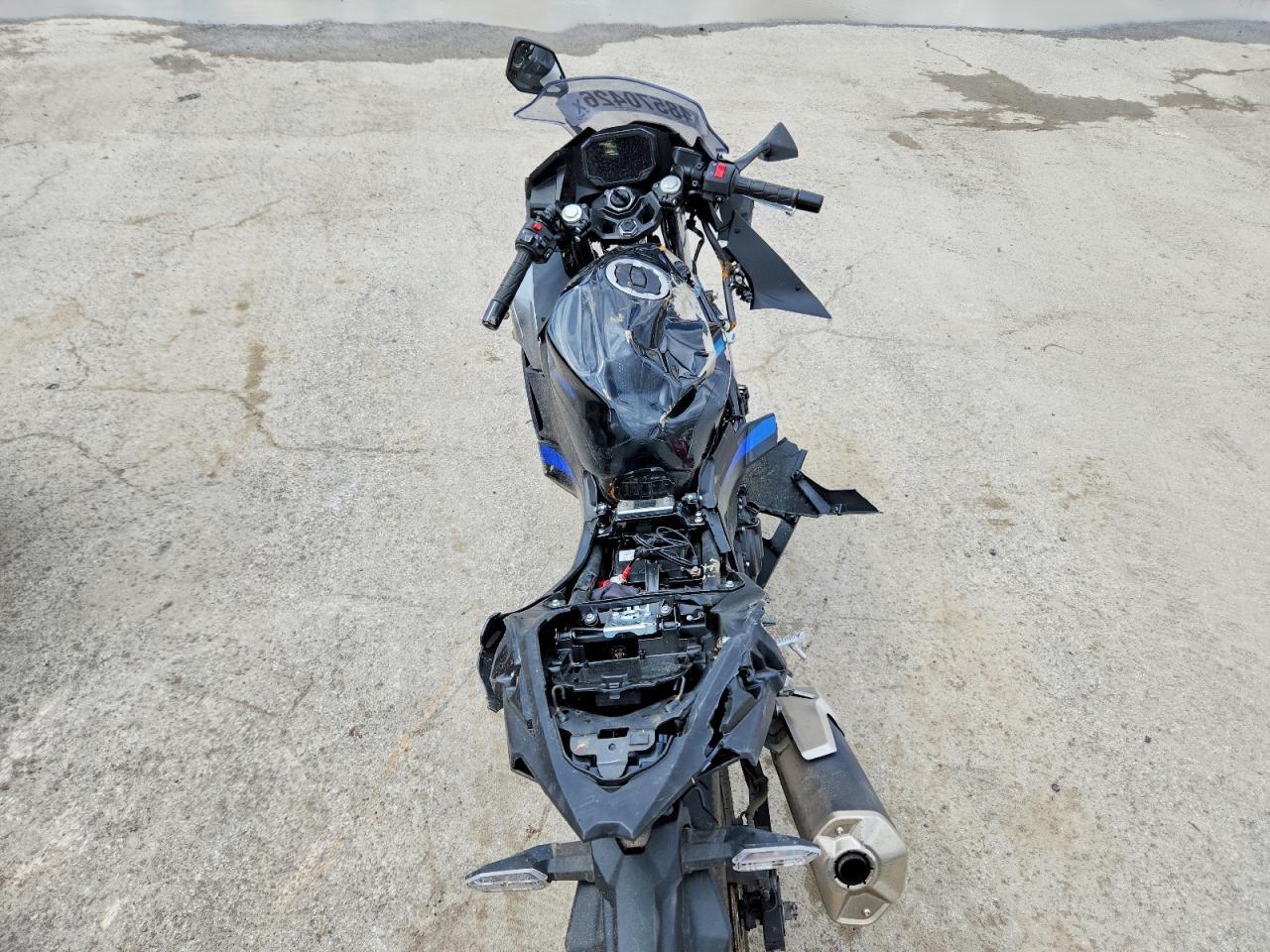 2025 Kawasaki Ex500 A - Фото 6