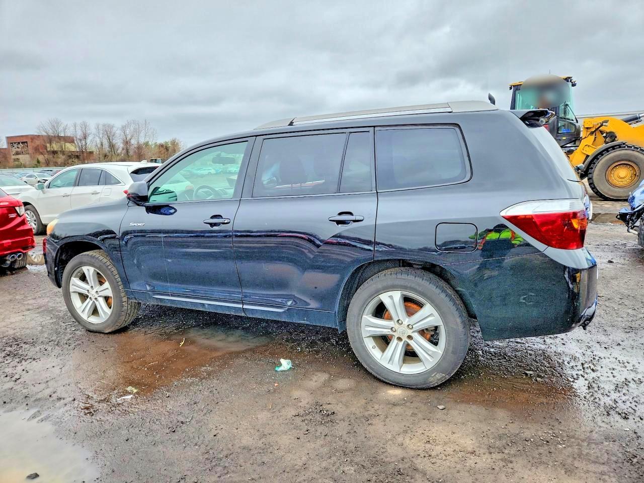 2008 Toyota Highlander Sport - Фото 2