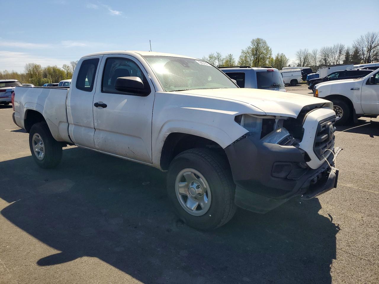 2018 Toyota Tacoma Sr - Image 4