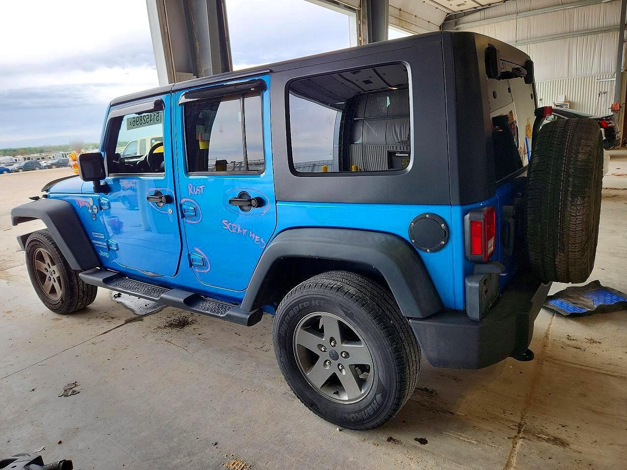 2010 Jeep Wrangler Unlimited Sport - Фото 2