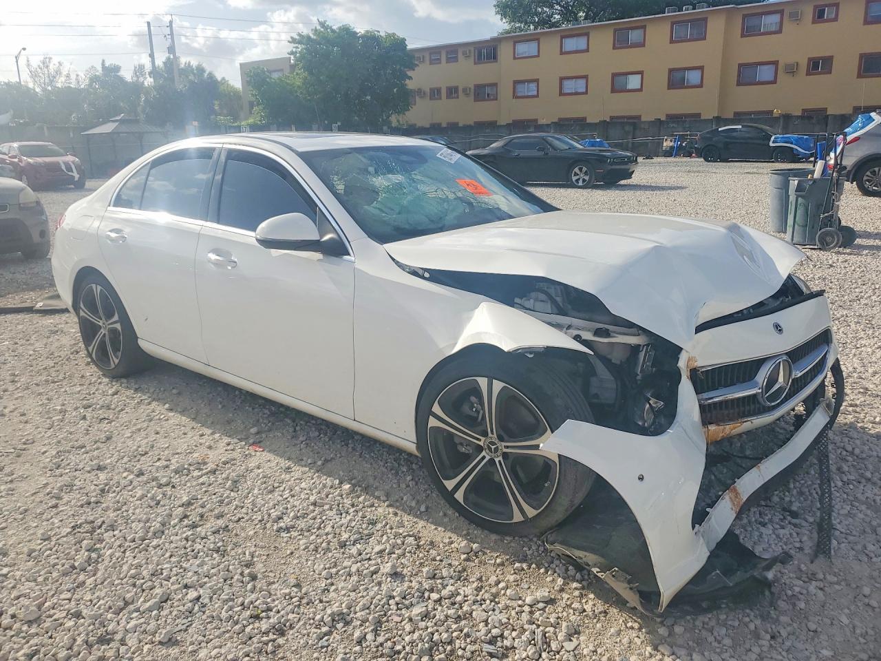2023 Mercedes-Benz C 300 - Image 4