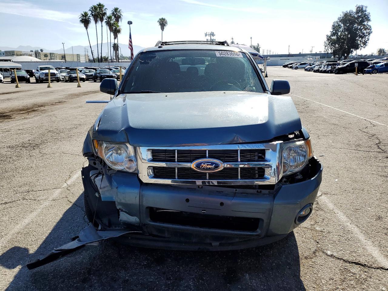 2012 Ford Escape Limited - Фото 5