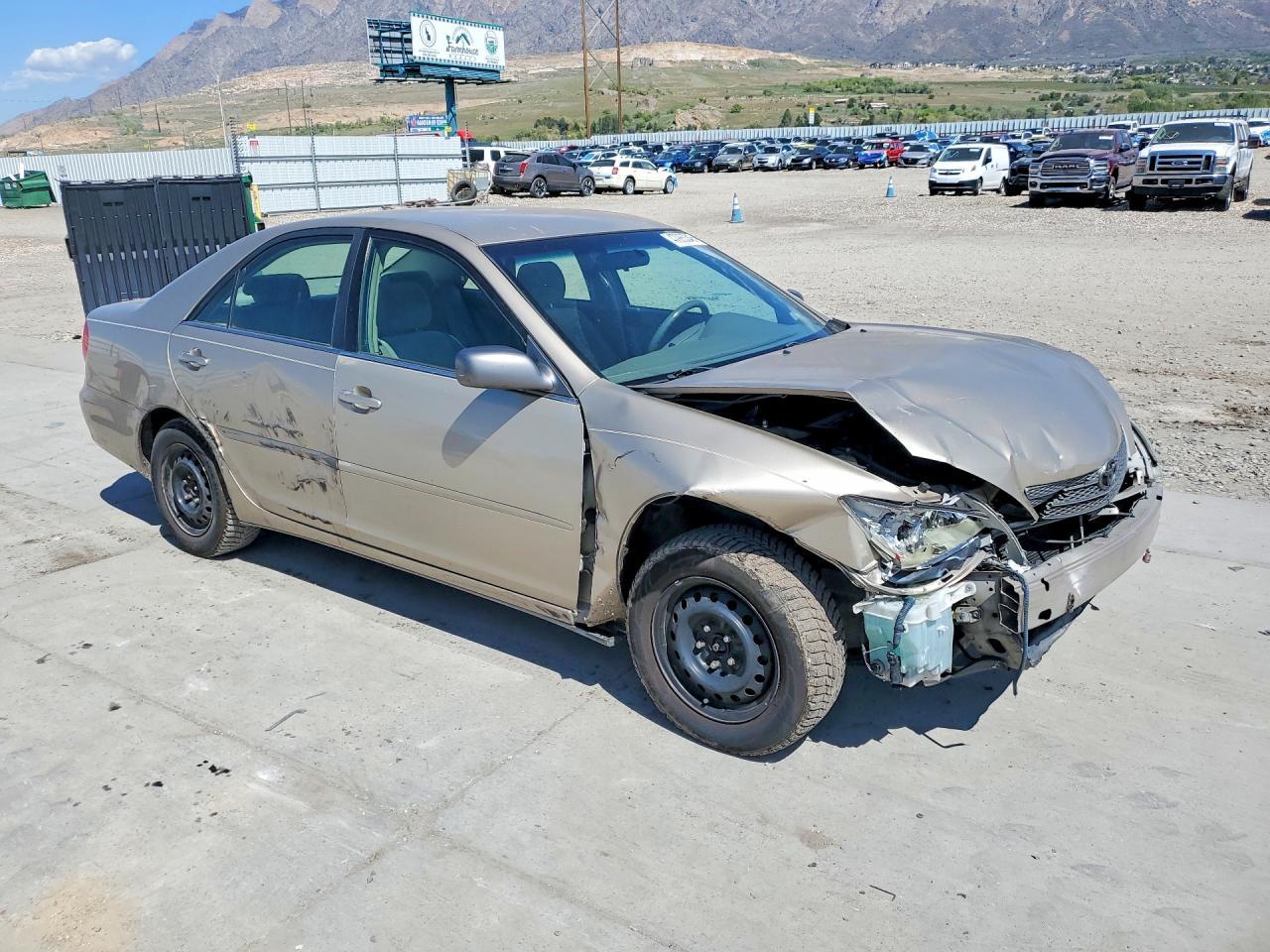 2002 Toyota Camry Le - Фото 4