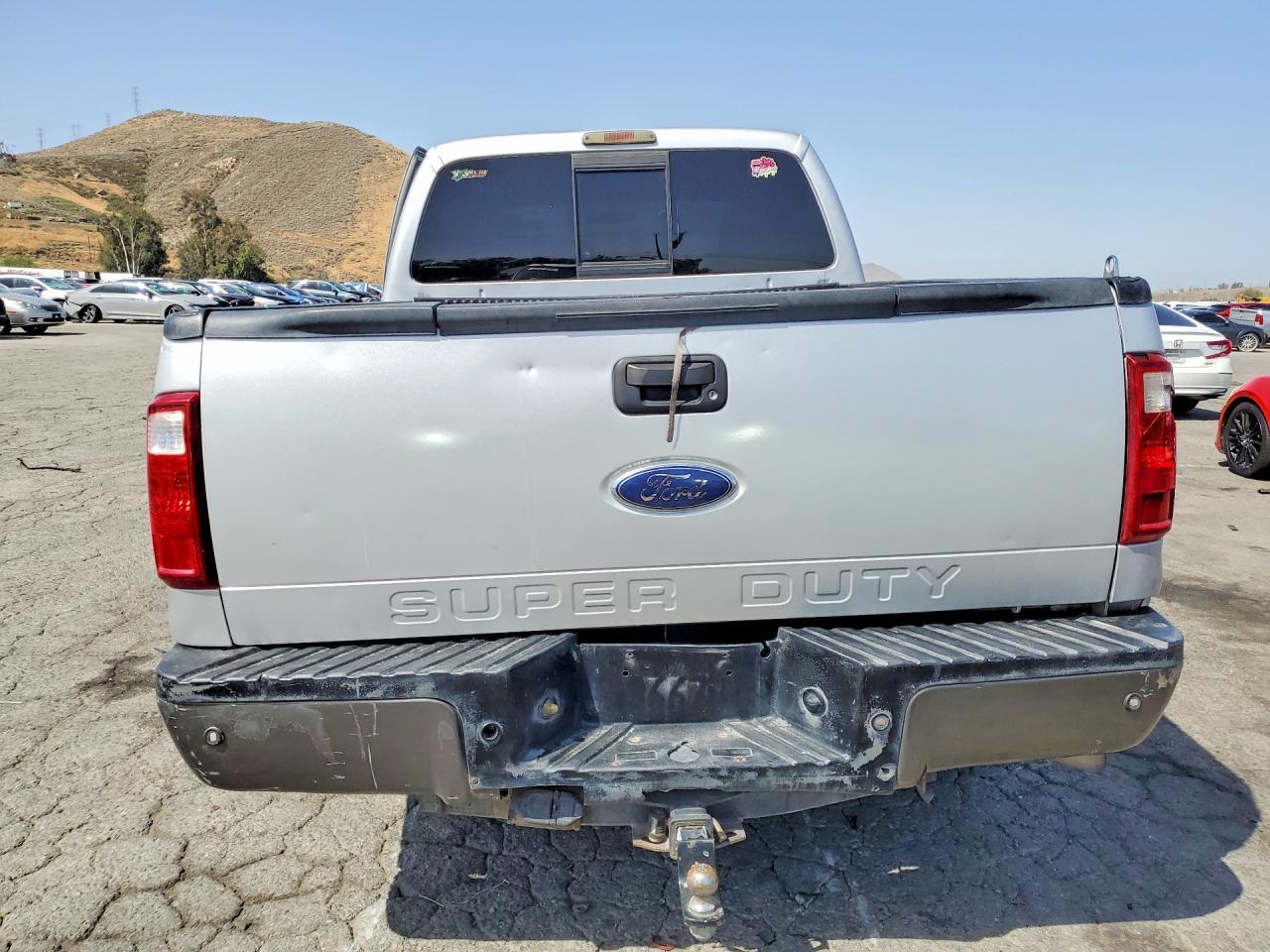 2008 Ford F250 Super Duty - Image 6