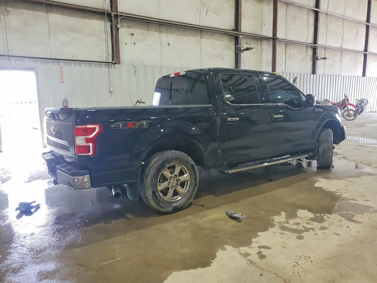 2018 Ford F150 Supercrew - Фото 3
