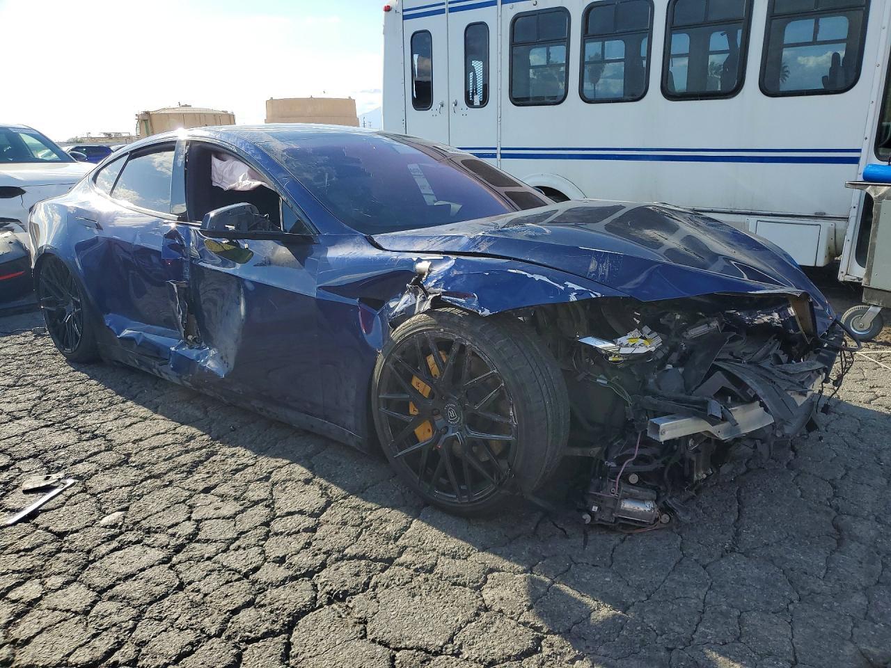 2021 Tesla Model S - Image 4