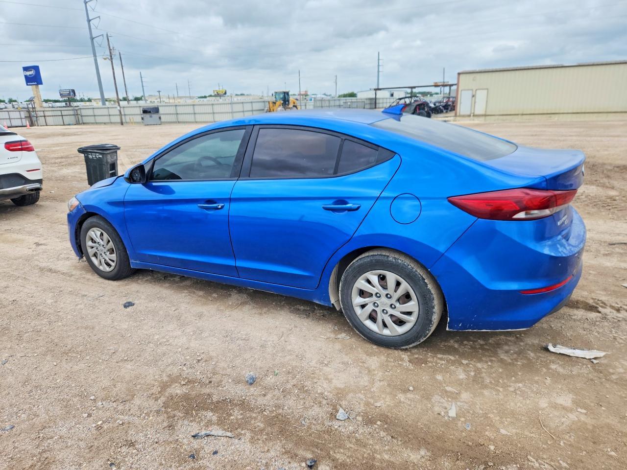 2017 Hyundai Elantra Se - Фото 2