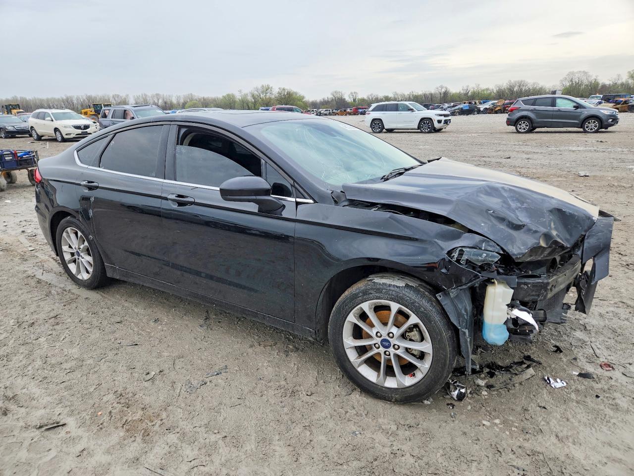 2020 Ford Fusion Se - Image 4