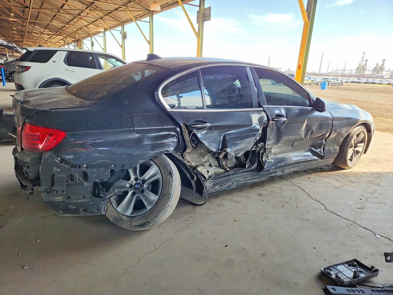 2013 BMW 528 I - Image 3