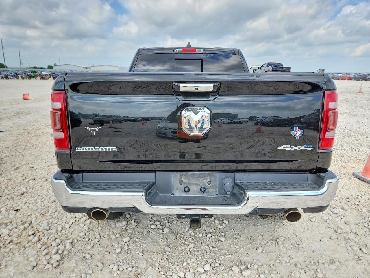 2019 Dodge 1500 Laramie - Фото 6