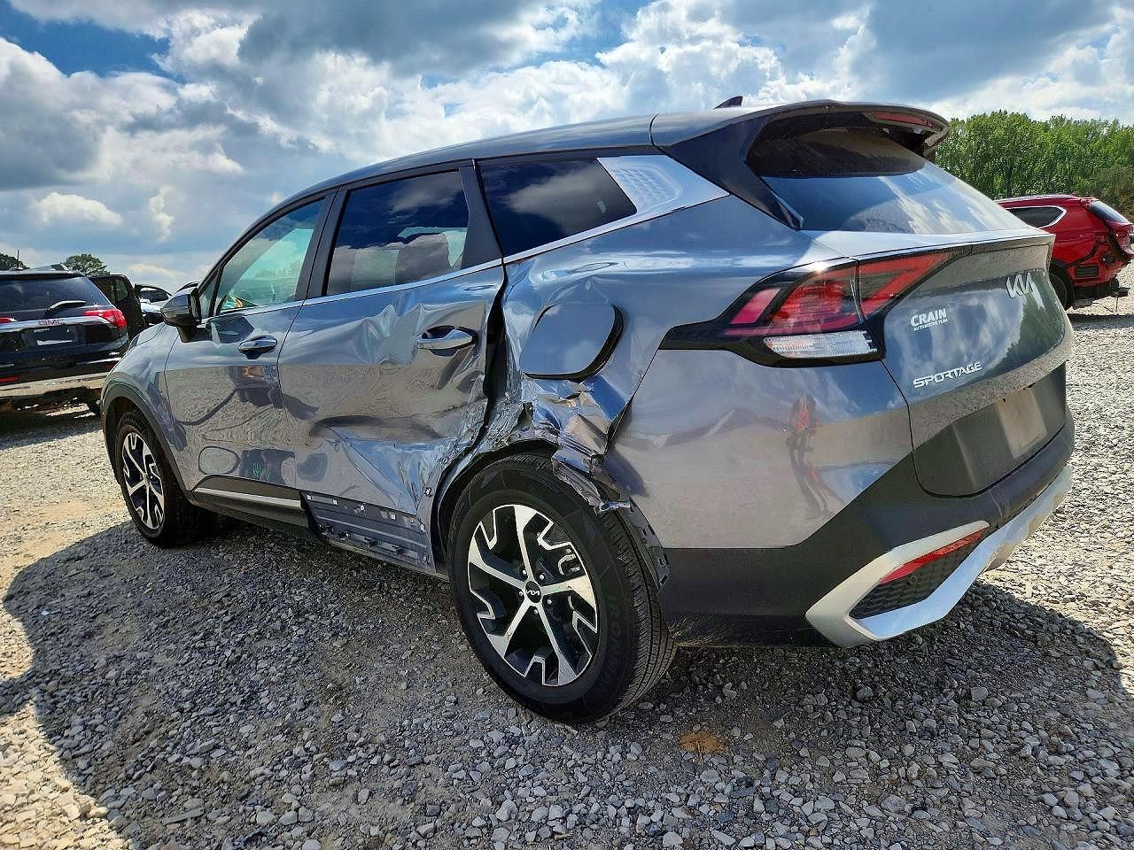 2024 Kia Sportage Ex - Image 2