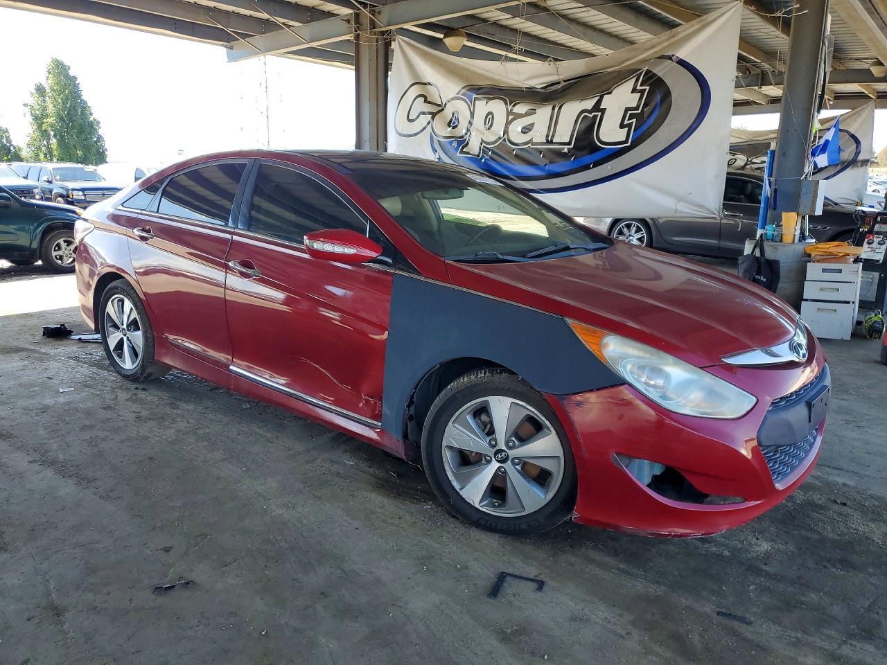 2012 Hyundai Sonata Hybrid - Image 4