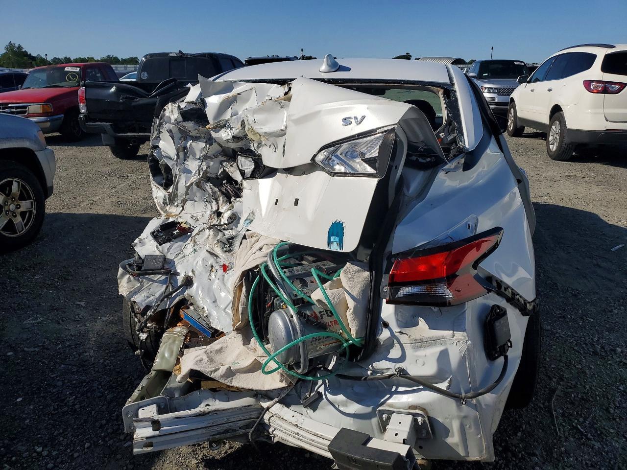 2021 Nissan Versa Sv - Фото 6