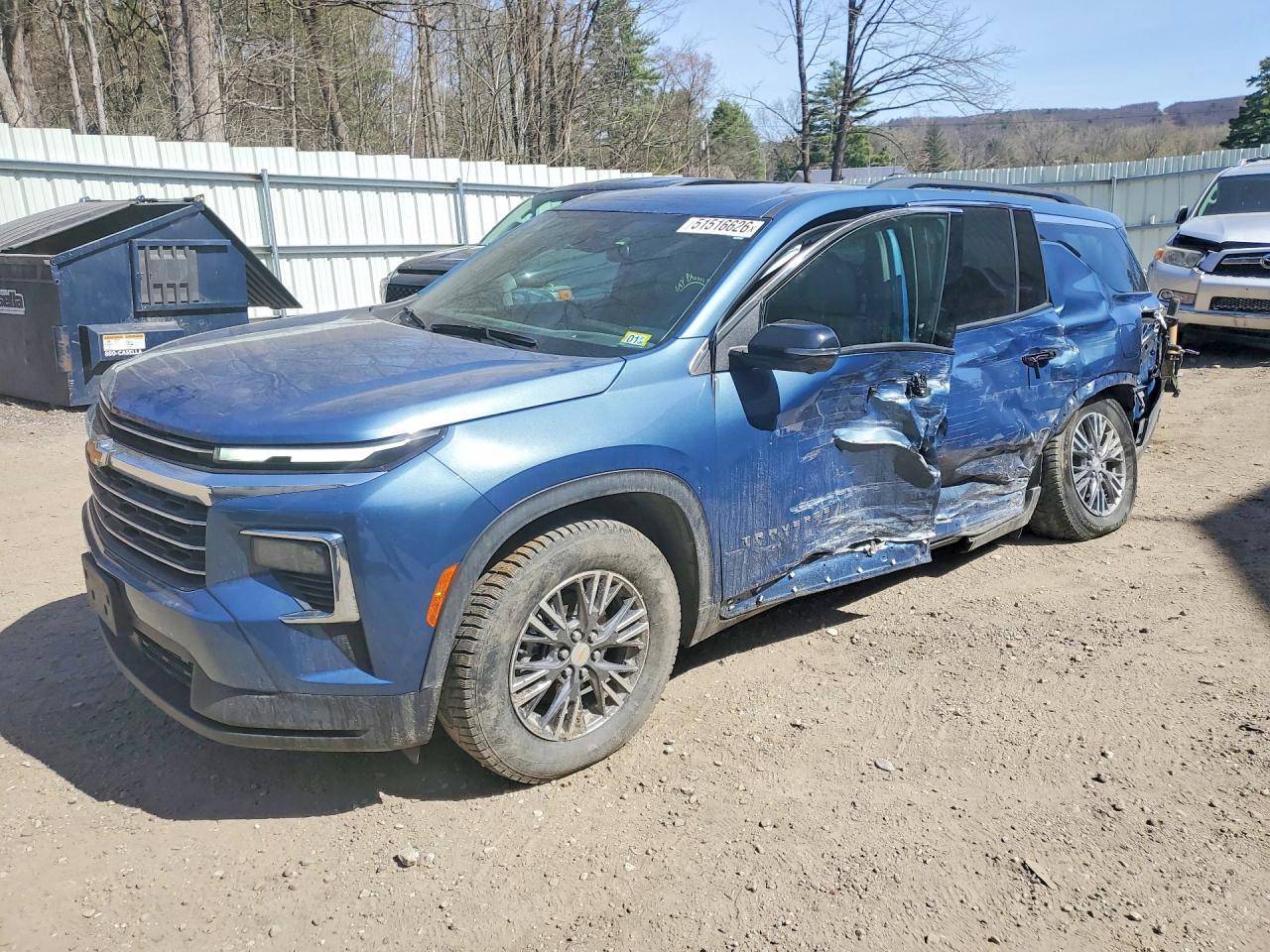 2025 Chevrolet Traverse Lt
