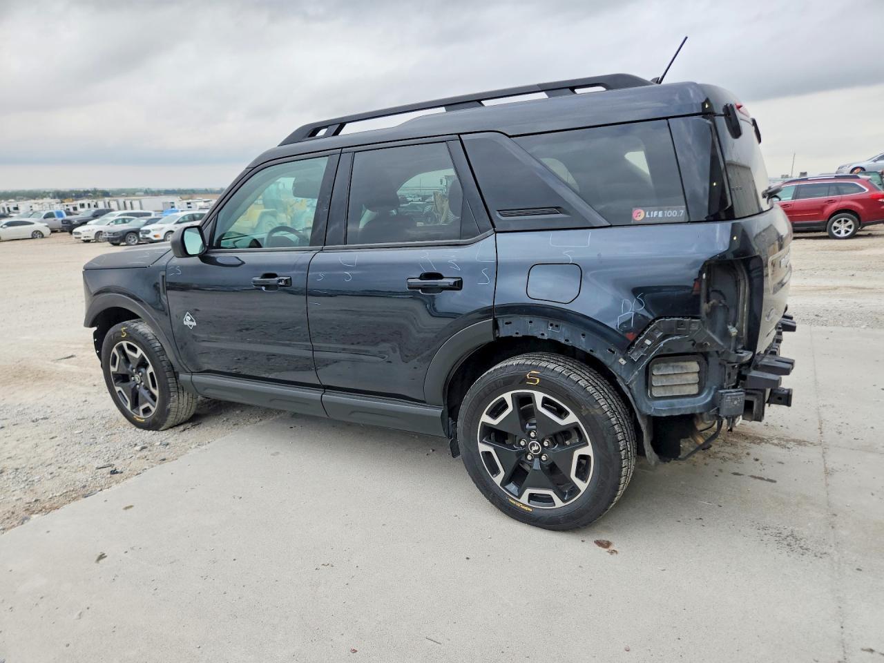 2022 Ford Bronco Sport Outer Banks - Фото 2