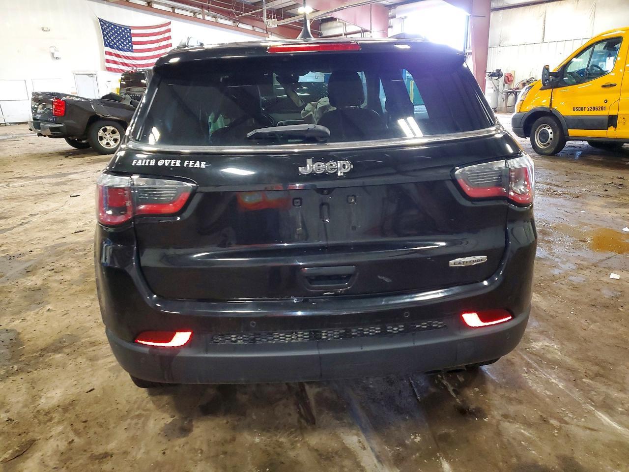 2019 Jeep Compass Limited - Фото 6