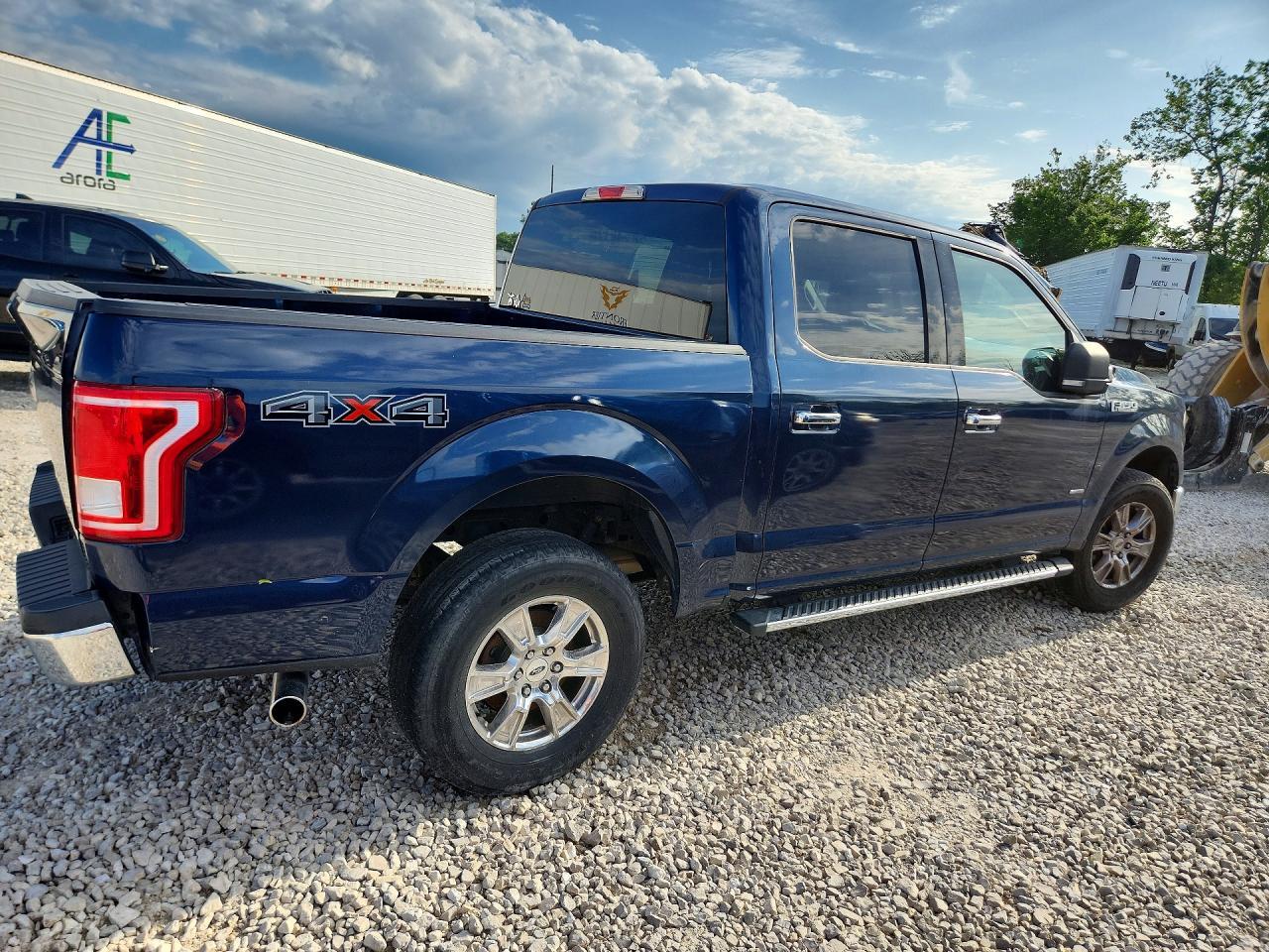 2016 Ford F150 Supercrew - Фото 3