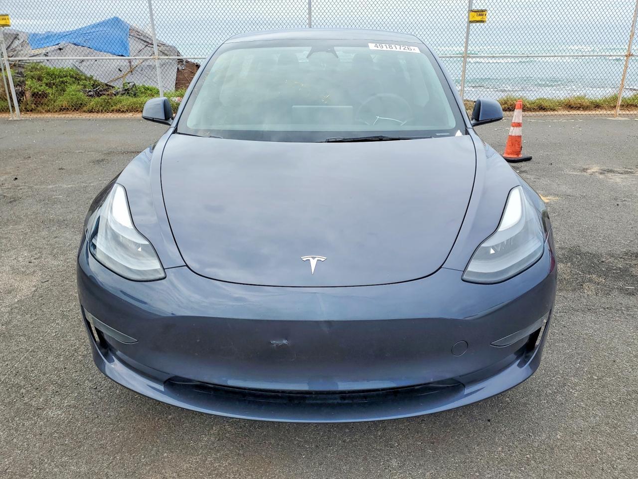 2023 Tesla Model 3 - Фото 5