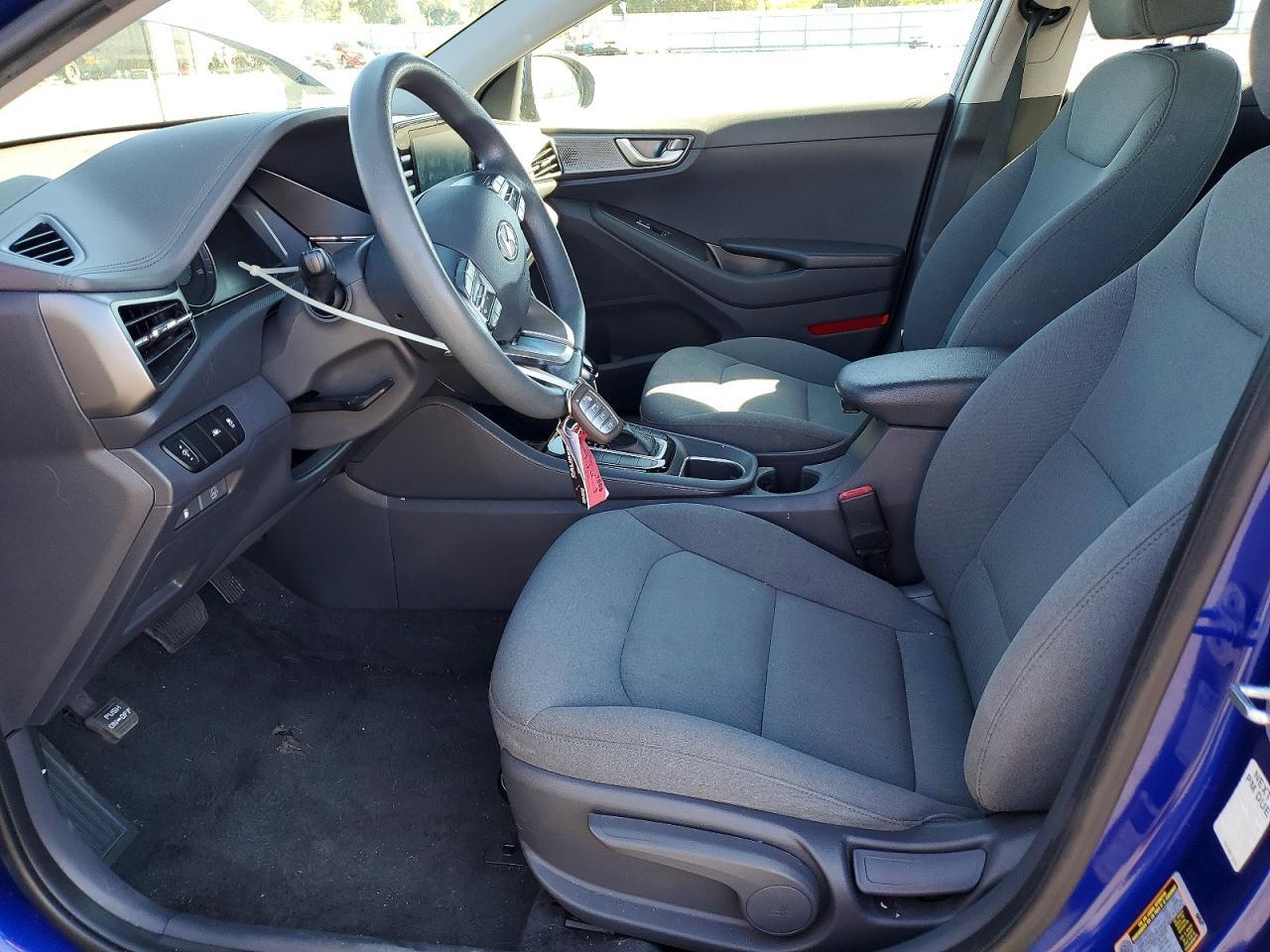 2020 Hyundai Ioniq Hybrid Blue - Image 7