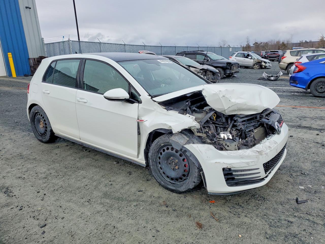 2015 Volkswagen Gti 2.0T 4Dr Hatchba - Image 4
