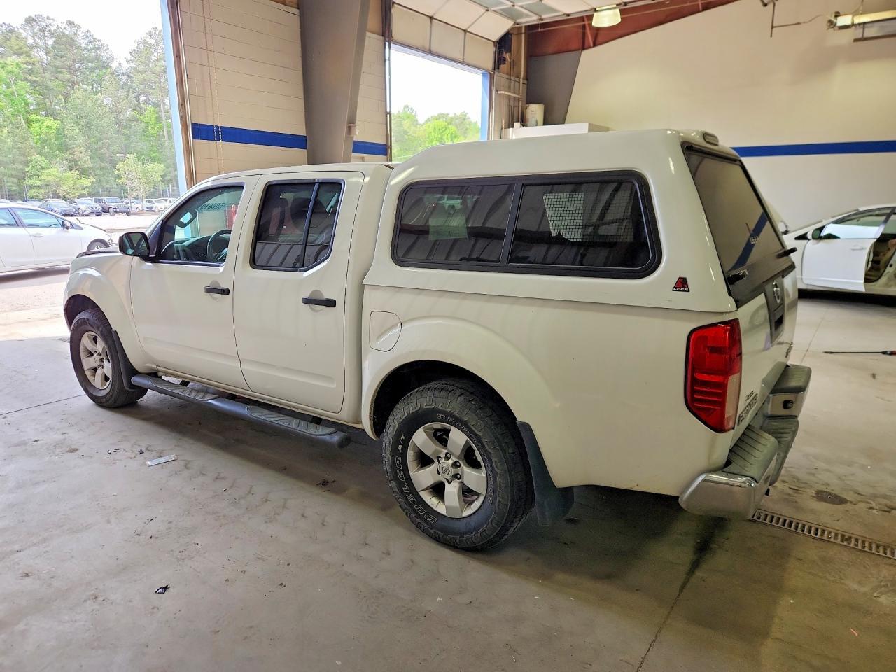2012 Nissan Frontier S - Фото 2