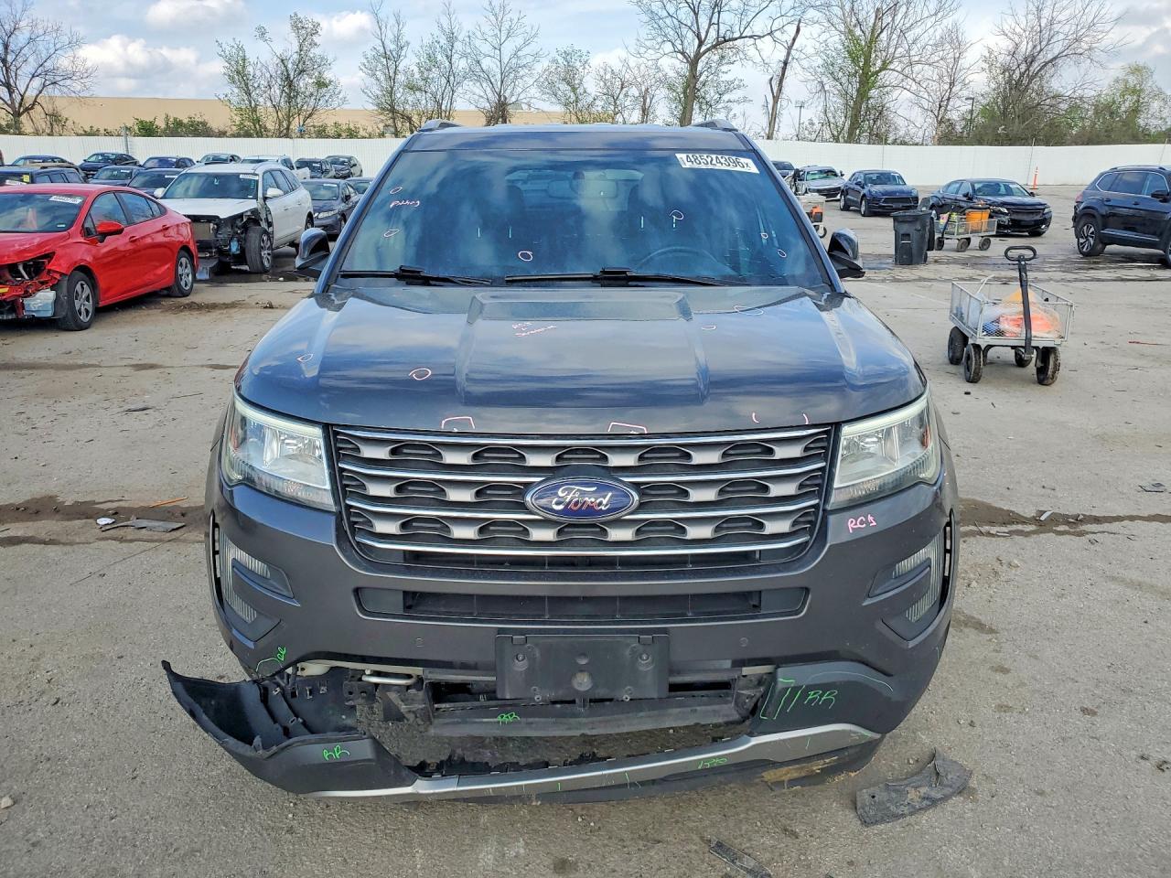 2016 Ford Explorer Xlt - Image 5