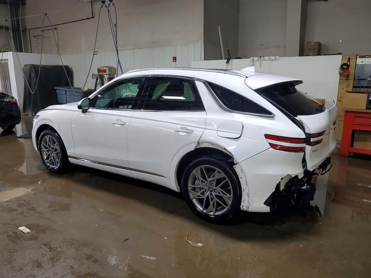 2025 Genesis Gv70 2.5T Standard - Фото 2
