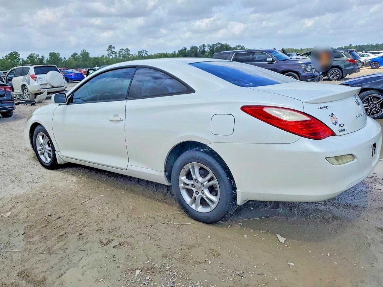 2008 Toyota Camry Solara Se - Image 2