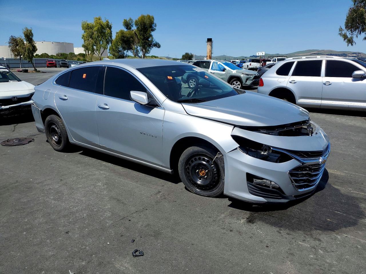 2021 Chevrolet Malibu Lt - Фото 4