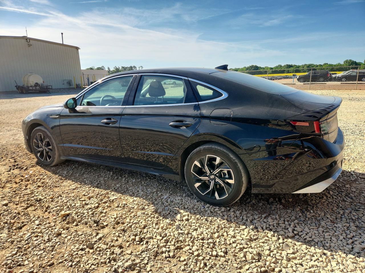 2024 Hyundai Sonata Sel - Фото 2